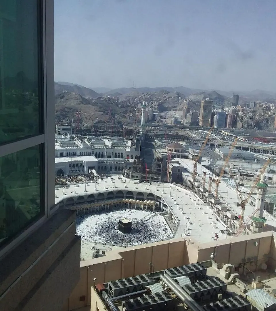 Al Marwa Rayhaan Private Unit With Kaabah View Mecca